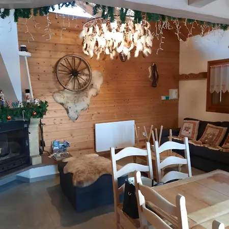 Les Bouvreuils Haute Vosges La Bresse